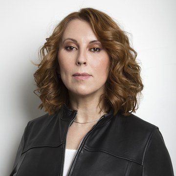 Christina V Henningstad